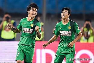 下坡路❗越南两连败出局创队史最差亚洲杯成绩，上届打进8强